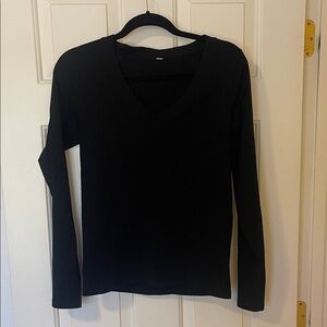 Athletica - Classic Black V-Neck Women's Top S:L